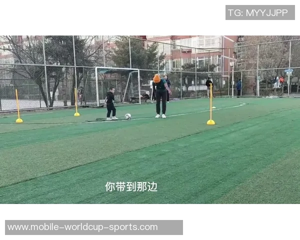 孩子几岁开始学习足球最合适如何选择合适的训练时间和方法